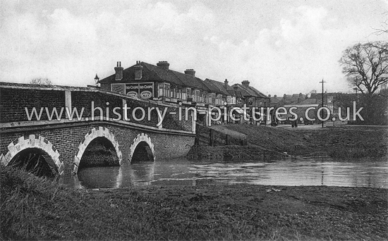 The River Roding and Bridge, Woodford Bridge, Essex. c.1930's